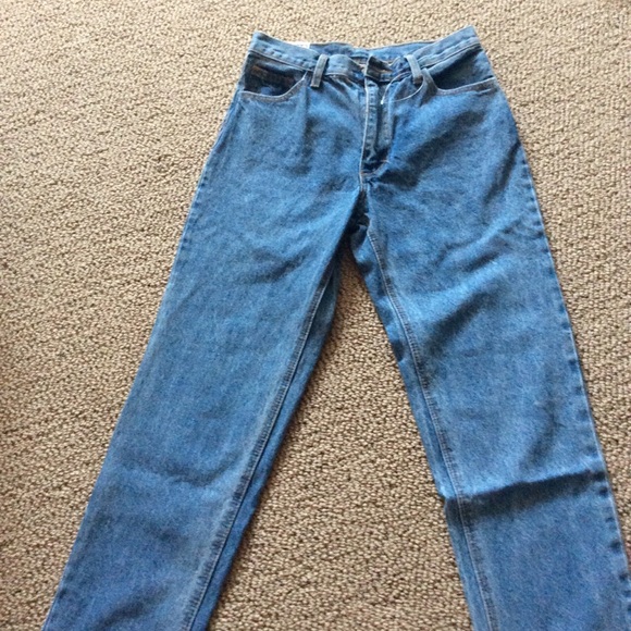 Brandy Melville Carly Light Wash Jeans - Picture 3 of 4